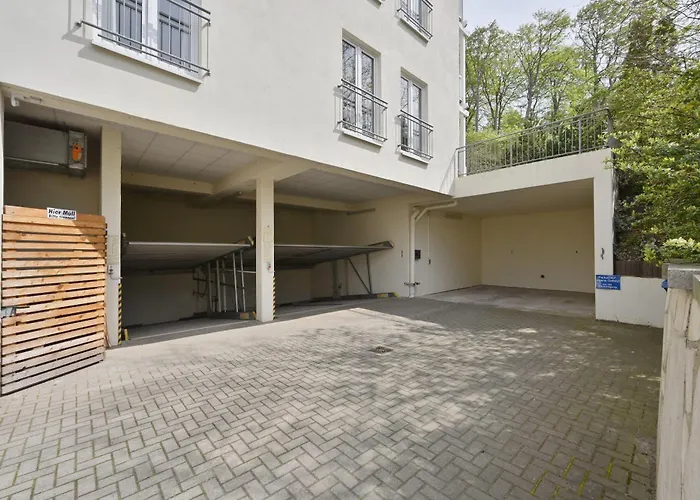 Ferienwohnung-6-mit-sauna-wlan-6-pers-sellin-auf-ruegen-villa-celia-200-m-vom-strand-entfernt